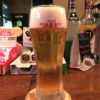 西新宿「ハナブサ」生ビールなど4杯1000円のせんべろサービスが気軽！アットホームな雰囲気のバー