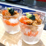 上野・御徒町「アメ横二郎」一貫100円～！アメ横で昼飲みできる楽しく美味しい立ち食い寿司